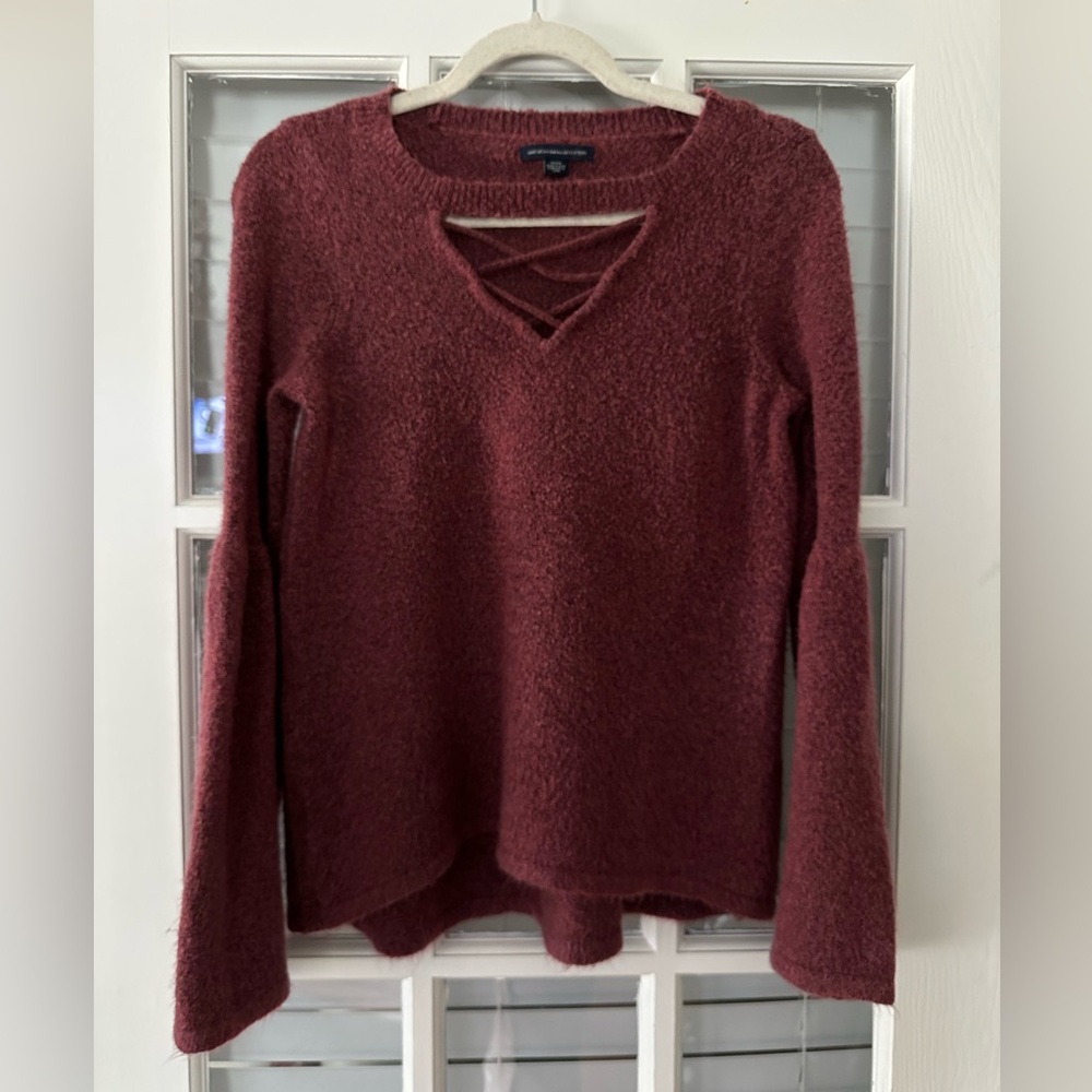American Eagle Women’s M Pullover Sweater Burgundy Bell Sleeves | SKU 0147